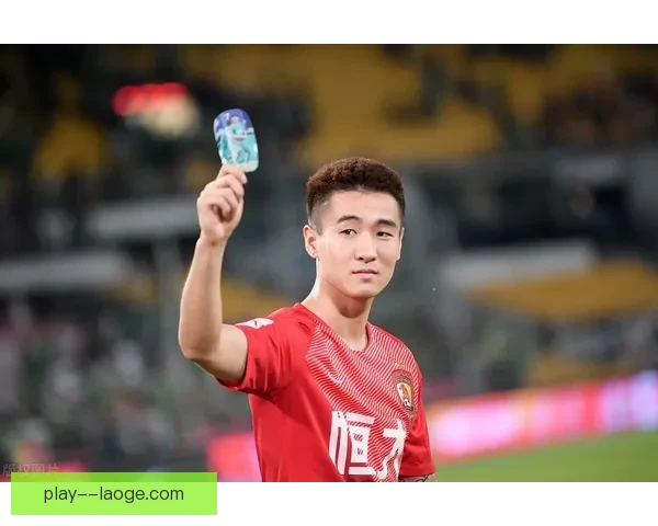 韦世豪在成都蓉城控制脾气球场表现突出贡献进攻 韦世豪在成都蓉城控制脾气球场表现突出贡献进攻